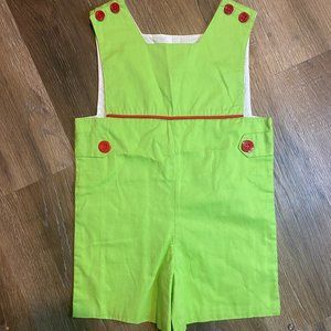 Remember Nguyen Classic Green Shortall